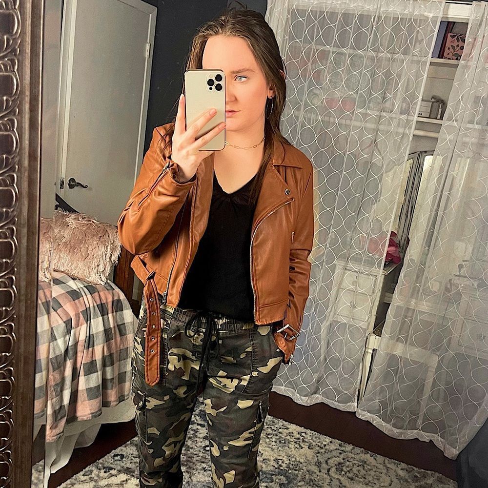 Ambiance outlet brown cropped faux leather Jacket with silver details